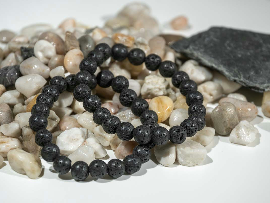 Bracelet Pierre de Lave par Naïla Nature
