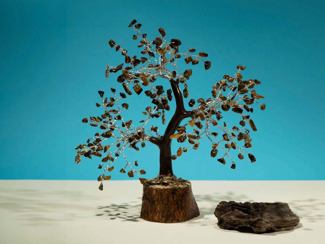 Arbre du Bonheur Œil de Tigre Main Reiki