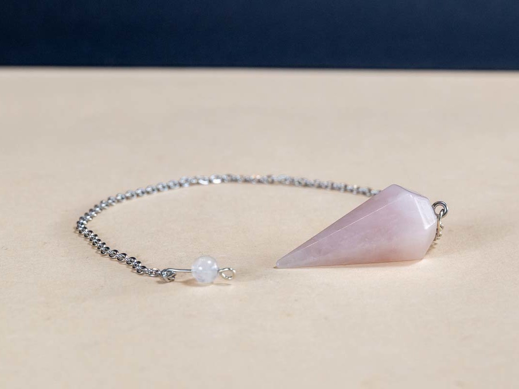 Pendule Quartz Rose conique
