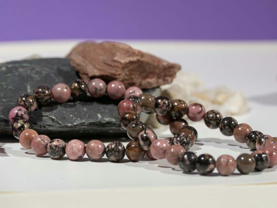 Bracelet Rhodonite 'Black Line'