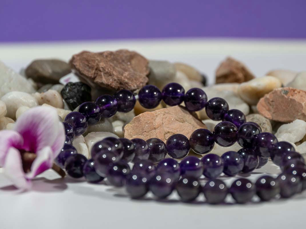 Bracelet Améthyste 'Dark' perles 8 mm