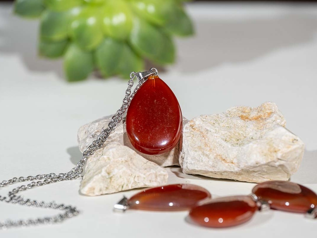 Pendentif Cornaline en forme de larme